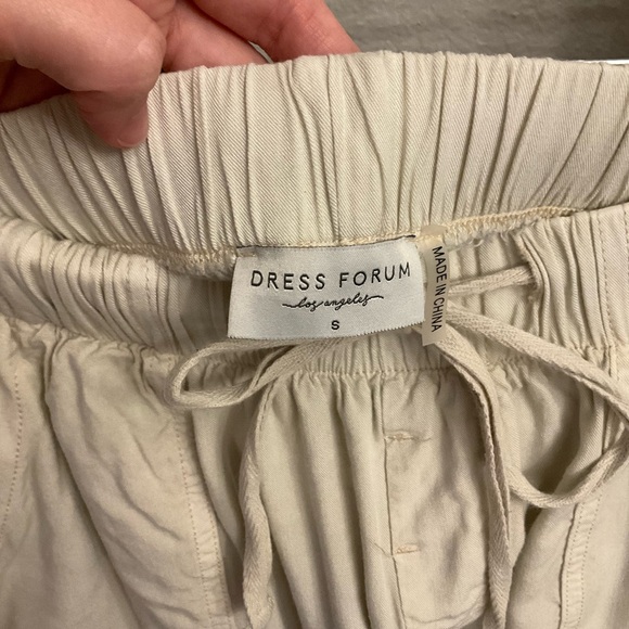 Dress Forum Shorts - Picture 3 of 3